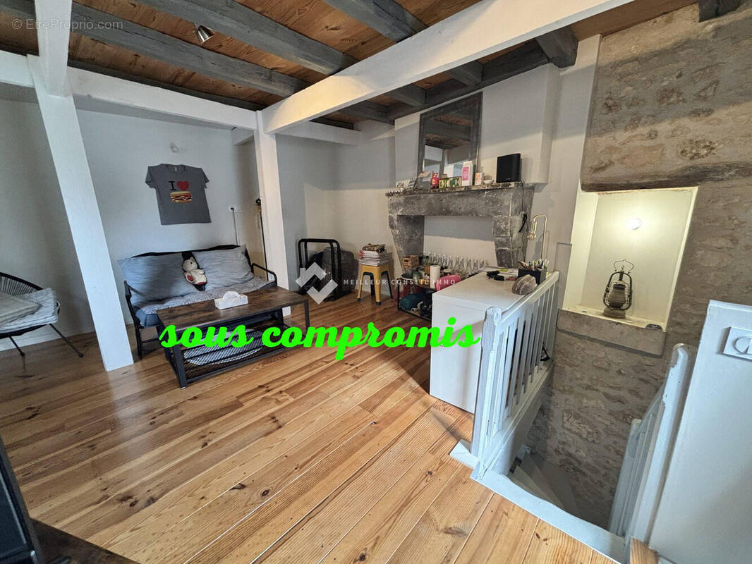 Maison à MIGNE-AUXANCES
