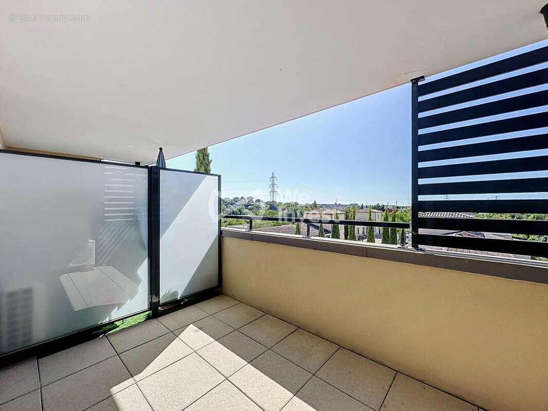 Appartement à SAINT-JEAN-DE-VEDAS