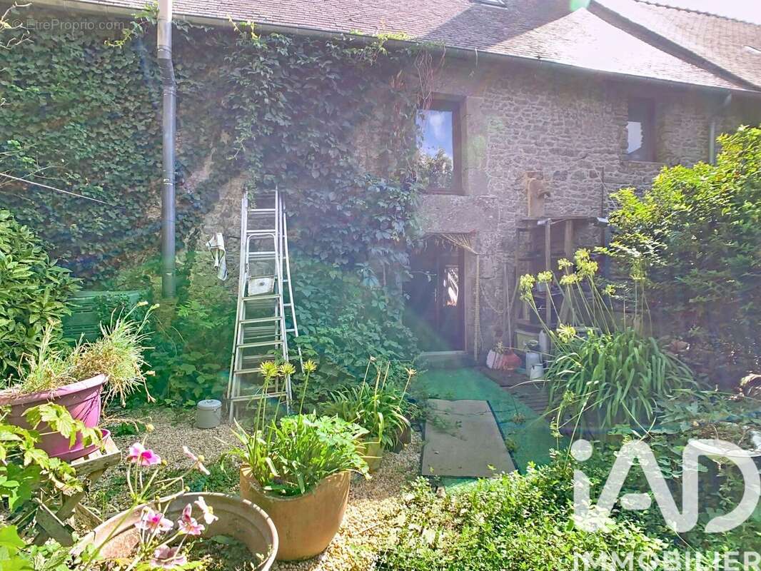 Photo 2 - Maison à SAINT-JOUAN-DES-GUERETS