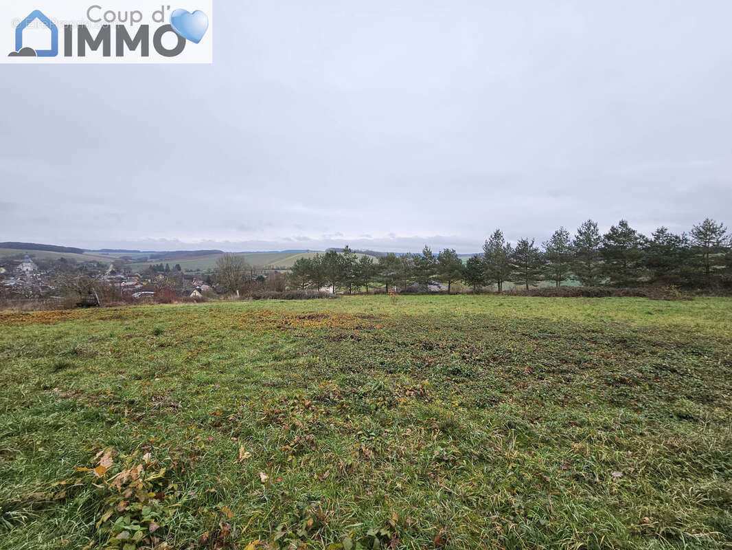 Terrain à SAINT-MARDS-EN-OTHE