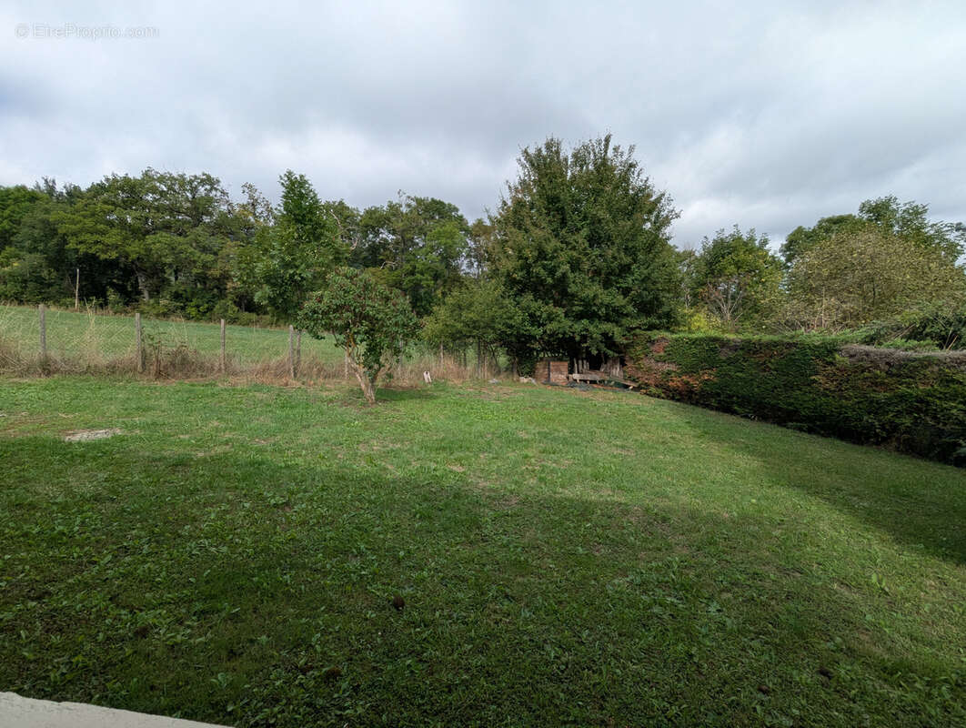 Maison à MONESTIER-DE-CLERMONT