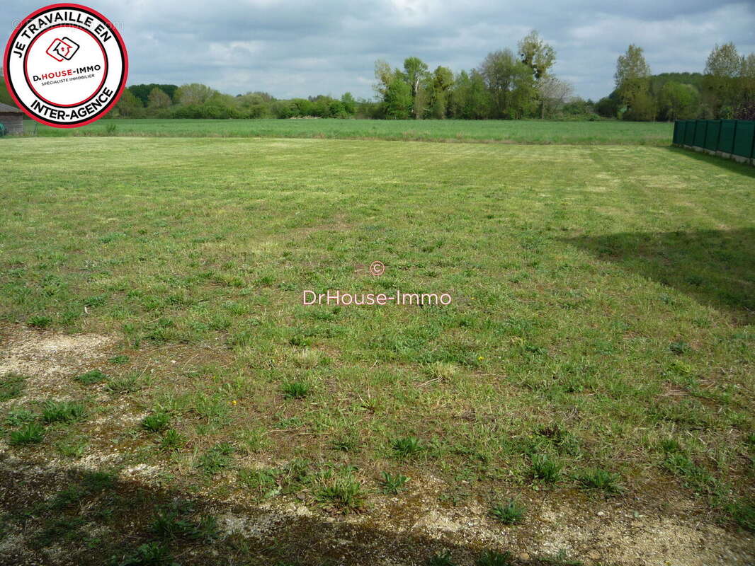 Maison à SAVIGNE-SUR-LATHAN