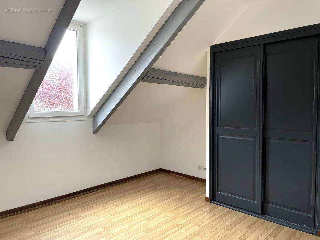 Appartement à AUVERS-SUR-OISE