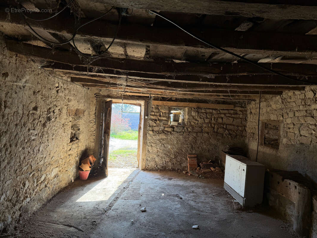 Maison à LA PETITE-MARCHE