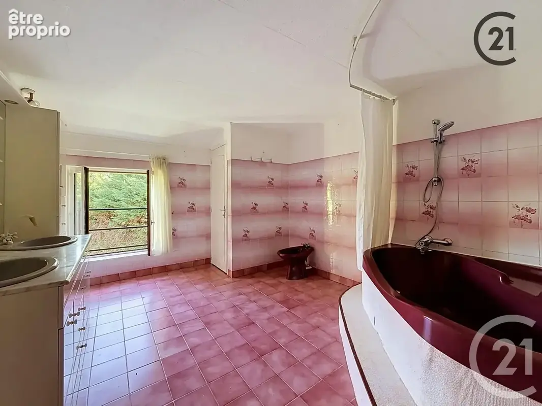 Maison 6 pièces 150 m² à vendre à Charbuy (89113) - photo 7
