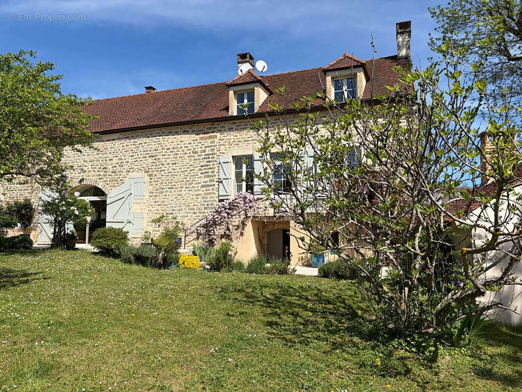 Photo 3 - Maison à MAVILLY-MANDELOT