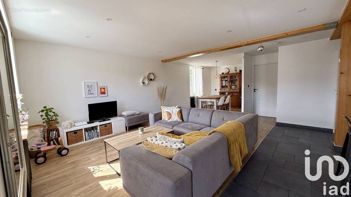 Photo 1 - Maison à SAINT-ETIENNE