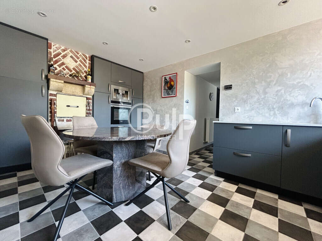 Maison à BEAUMETZ-LES-LOGES