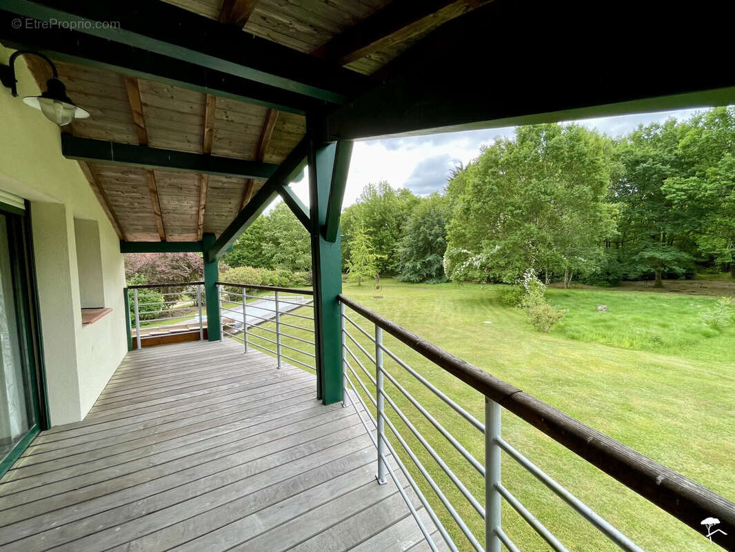 Maison à SAINT-SYMPHORIEN