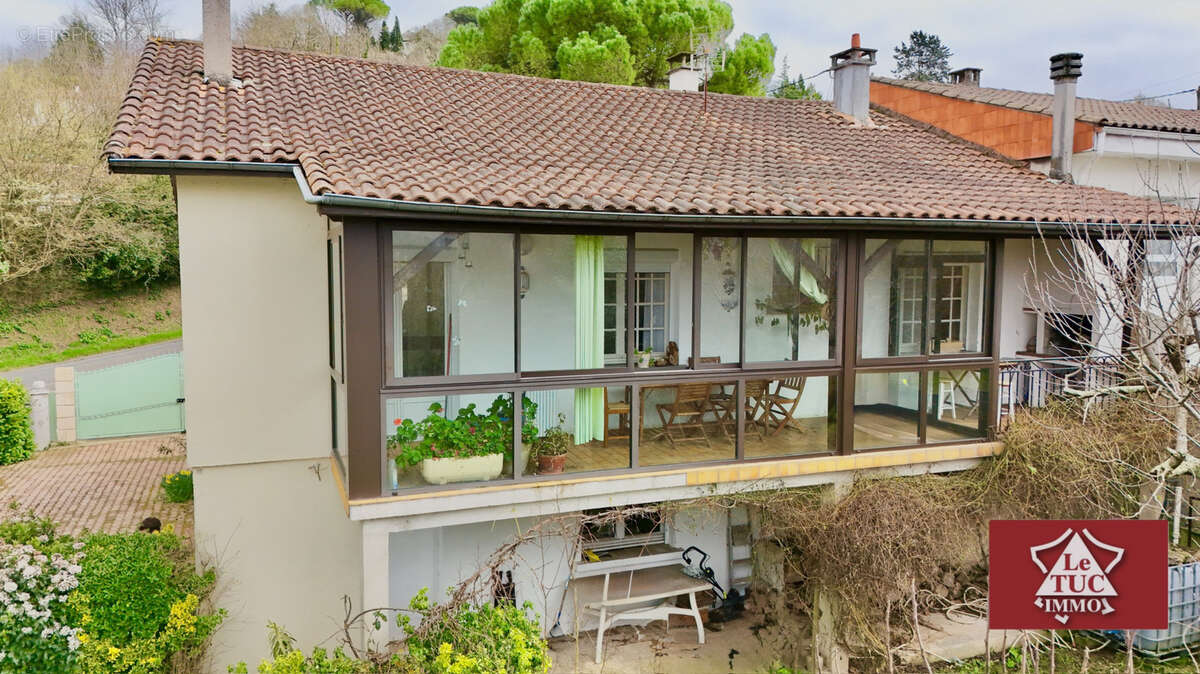 Maison avec appartement et jardin - photo 2
