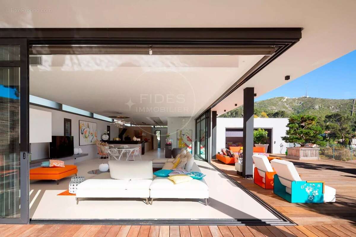 Maison à MARSEILLE-9E