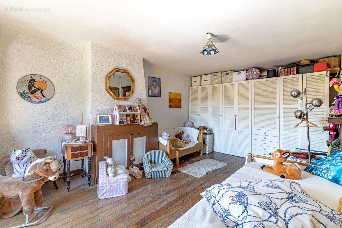 Maison à MONTGE-EN-GOELE