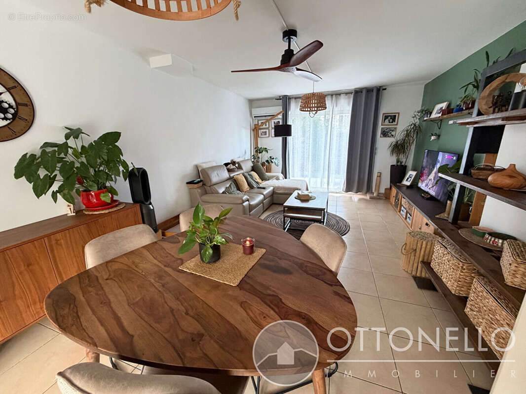 Maison Roquebrune Sur Argens 4 pièces 83.85 m2 avec deux terrasses et garage - photo 3