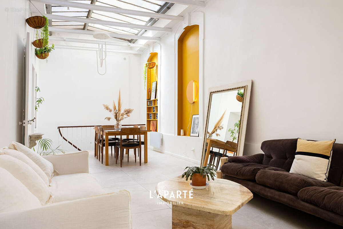 Appartement à MARSEILLE-7E