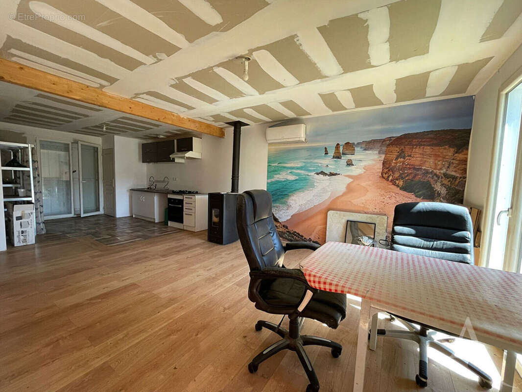 Maison à LIMETZ-VILLEZ