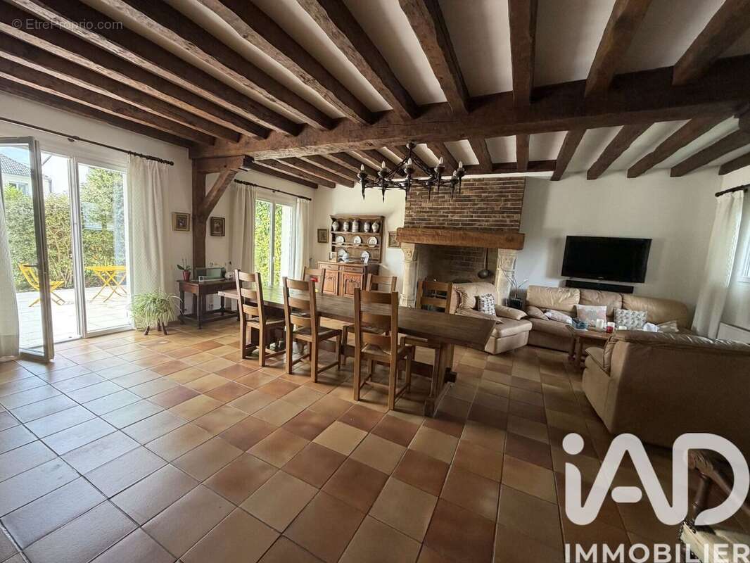 Photo 9 - Maison à PONTAULT-COMBAULT