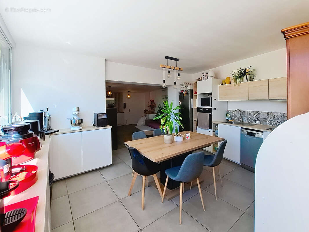 Appartement à VOURLES