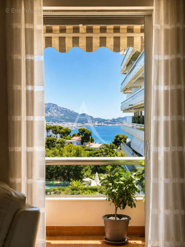 Appartement à MARSEILLE-8E