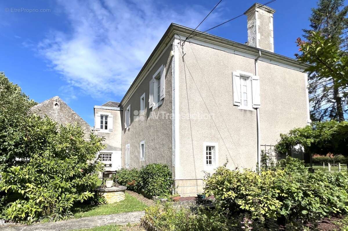 Maison à CAGNY