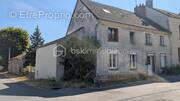 Maison à SAINT-DENIS-LES-REBAIS