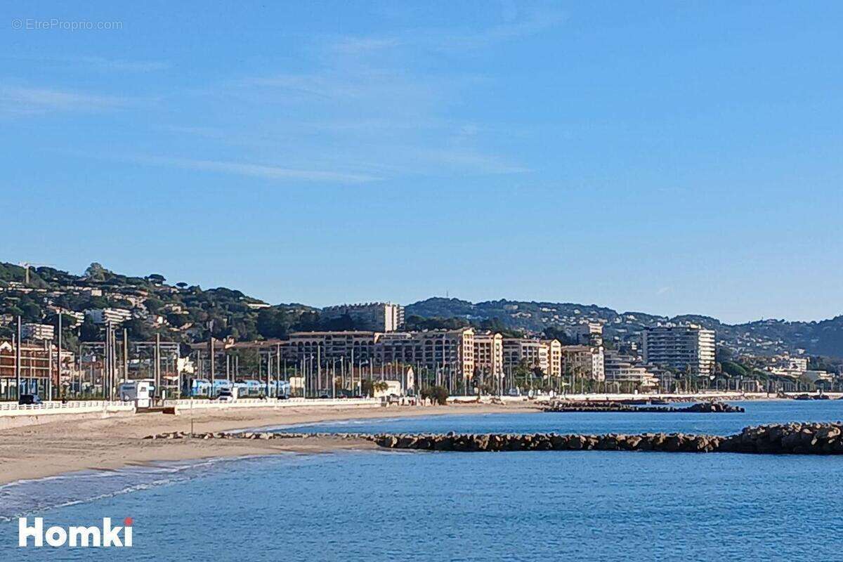 Appartement à CANNES
