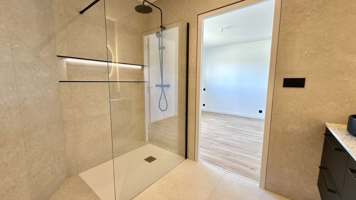 Maison 168 m² à Chateaugiron  - photo 9