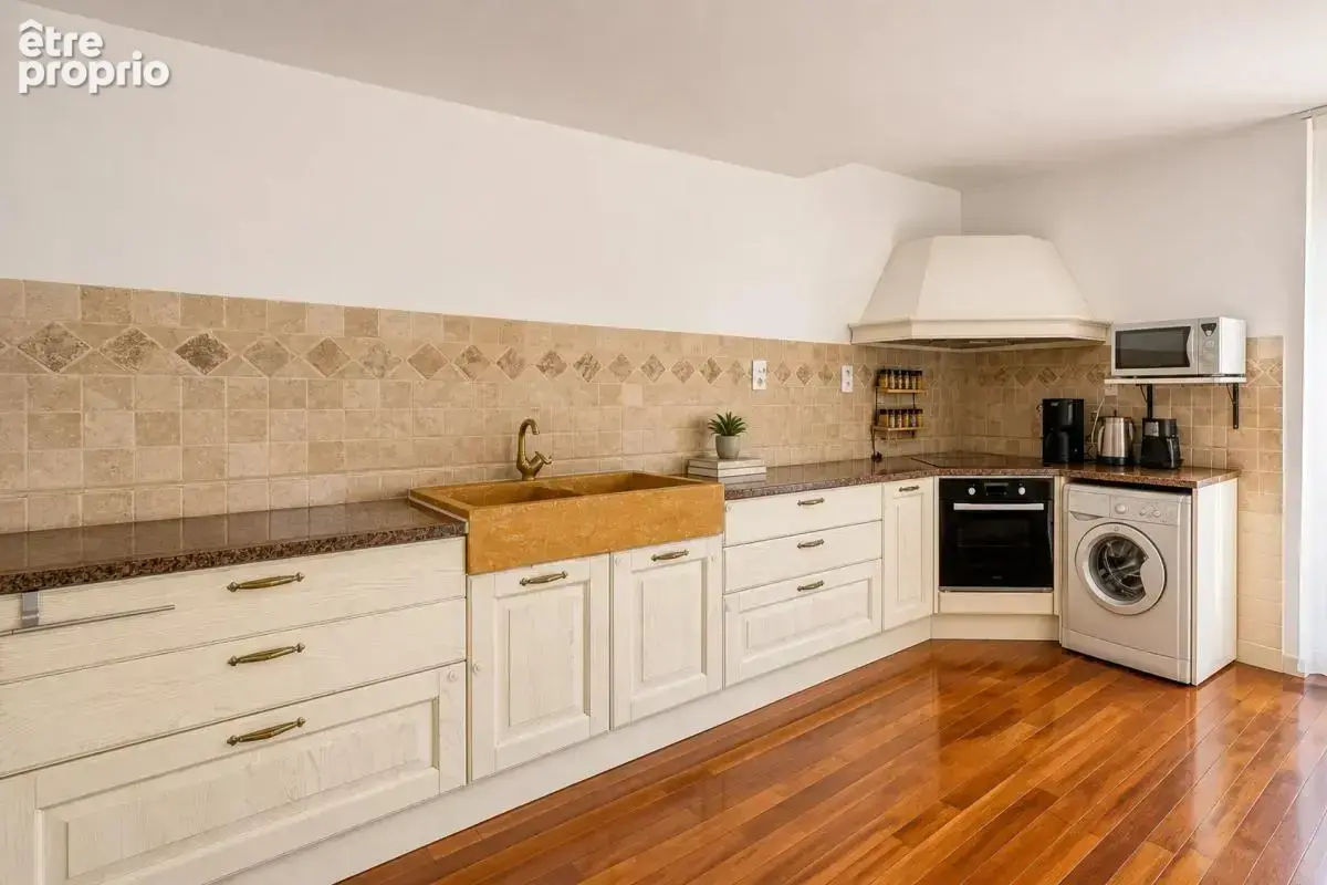Appartement de 3 pièces de 72 m² à Brignoles - photo 9