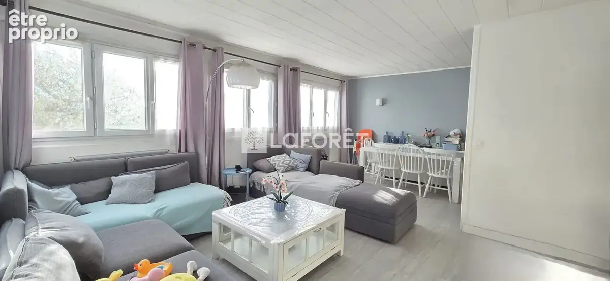 Appartement Villiers Le Bel 4 pièce(s) 74.81 m2 - photo 2