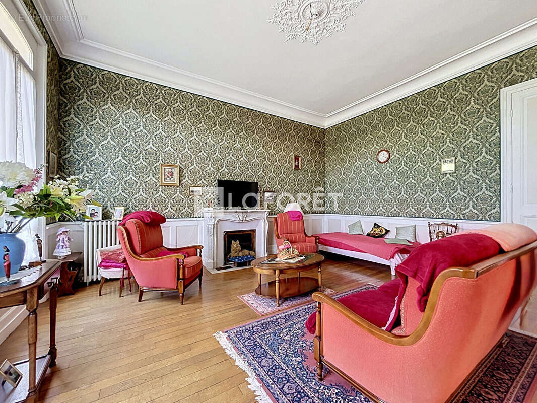 Maison Trun 9 pièce(s) 202,12 m2 - photo 4