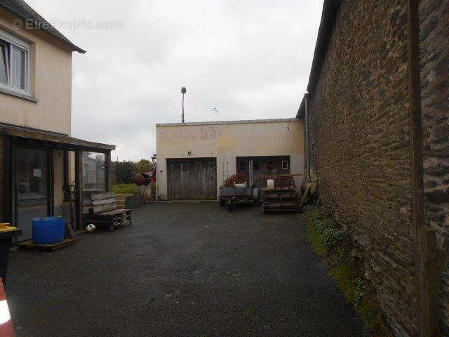 Maison à CORLAY