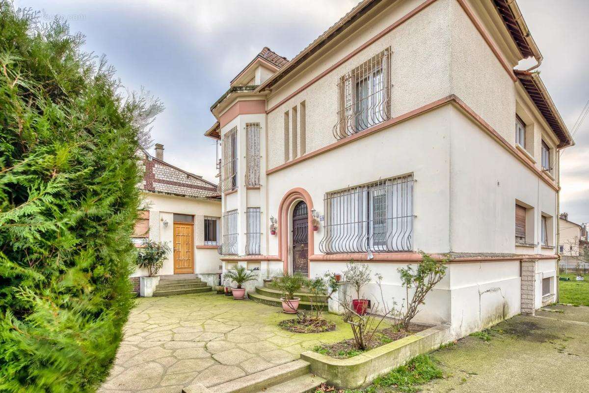 Maison à LE GRAND-QUEVILLY