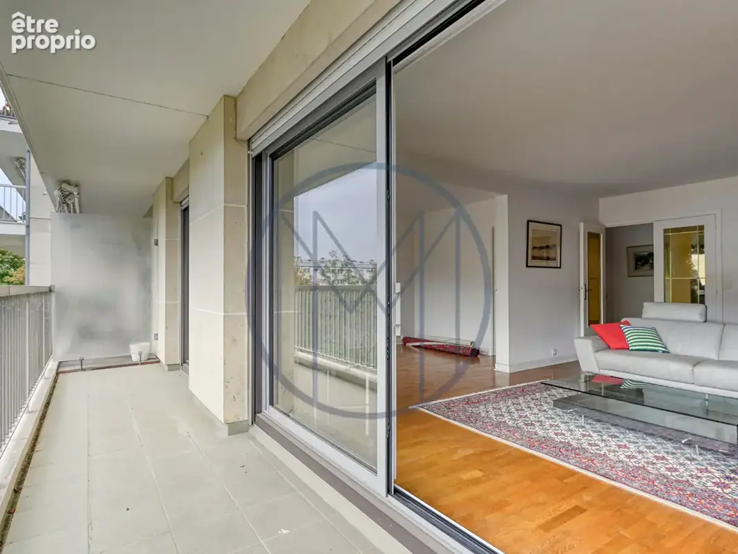 Versailles - clagny  appartement familial de 102 m² avec balcon, cave et parking - photo 9