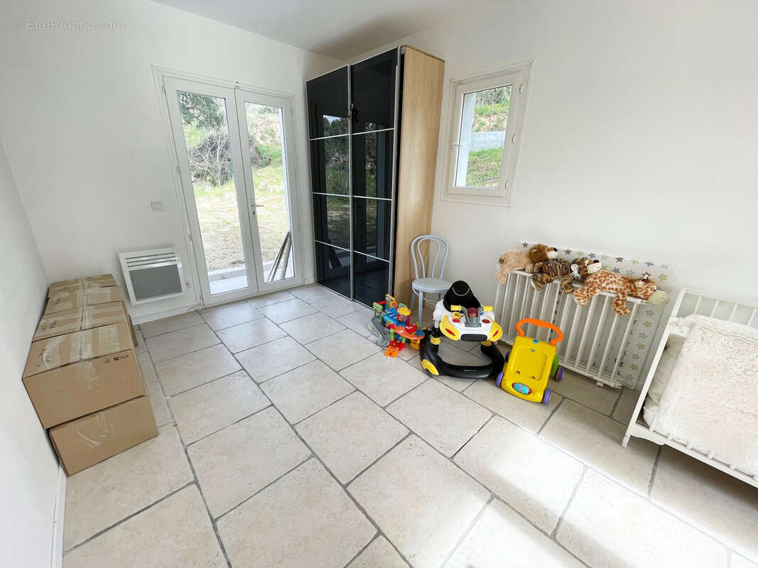 Maison à PLAN-DE-LA-TOUR