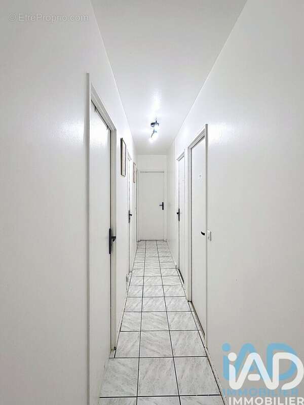 Photo 4 - Appartement à BOISSY-SAINT-LEGER