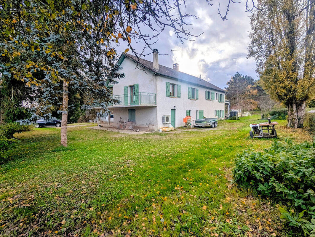 Maison à BALLERAY