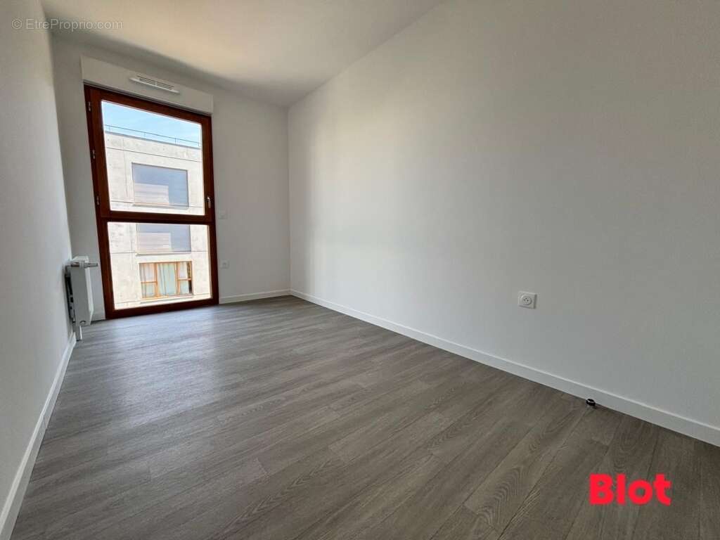 Appartement à SAINT-JACQUES-DE-LA-LANDE