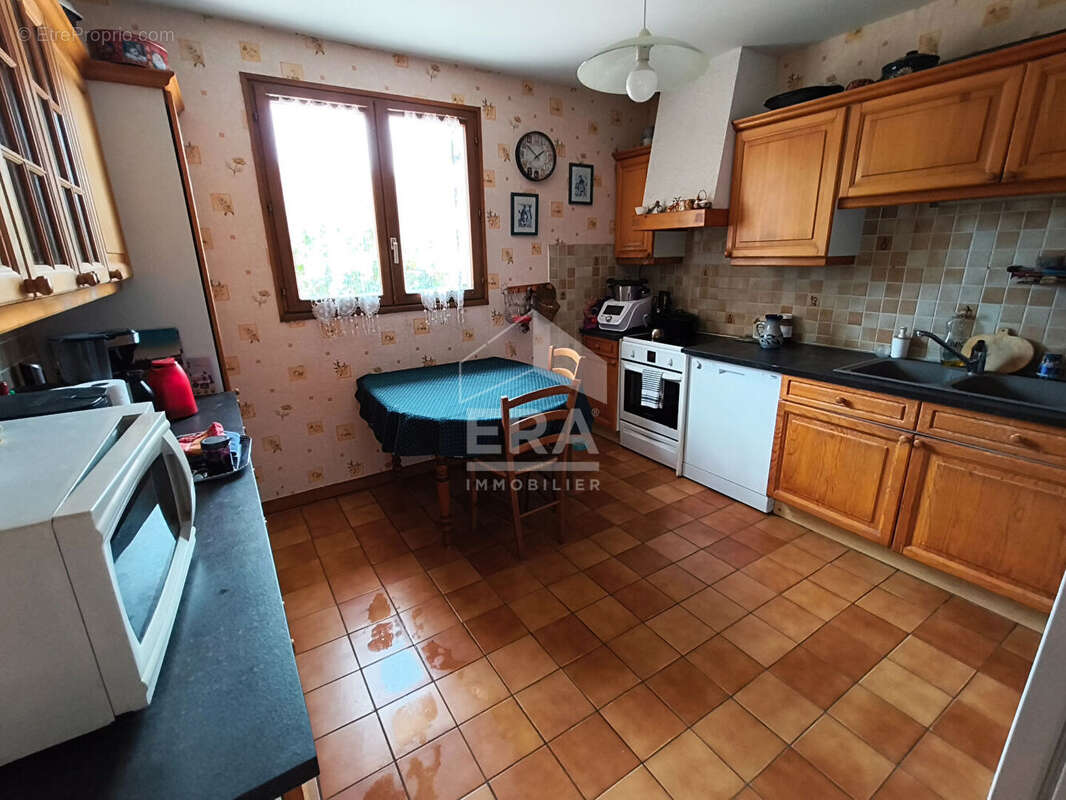 Maison 82m² à villette-lès-dole - photo 9