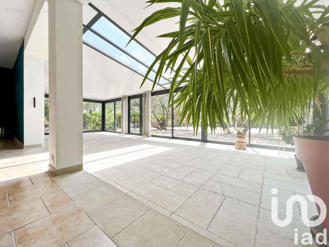 Photo 7 - Maison à SAINT-MARTIN-DE-CRAU