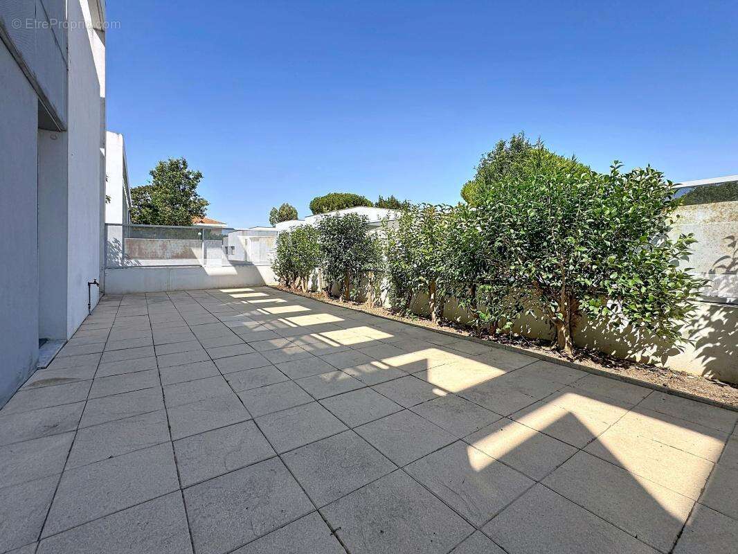 Appartement À Vendre - photo 4