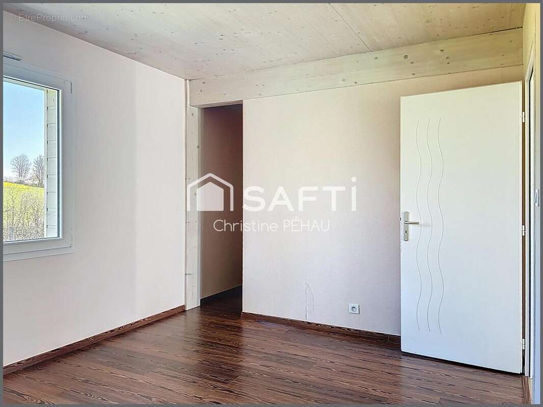 Photo 6 - Maison à MONTBENOIT