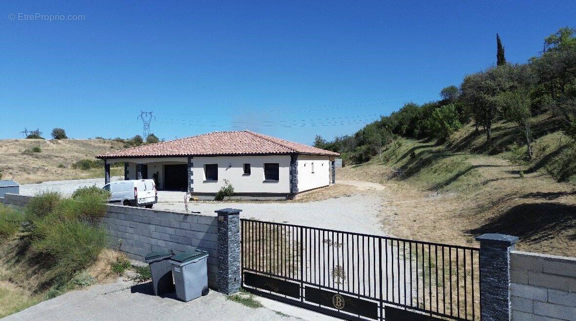 Maison 134 m² à Berriac  - photo 1