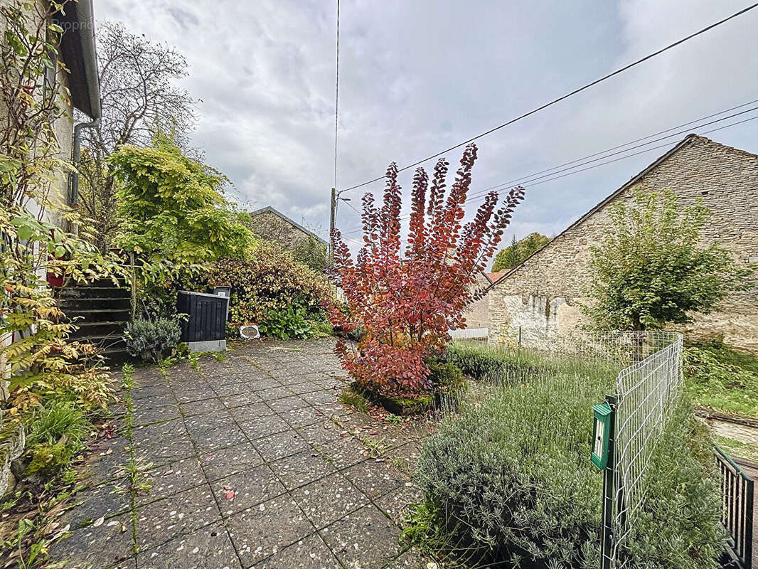 CHALMESSIN maison 3 pièces de 84M² - photo 14