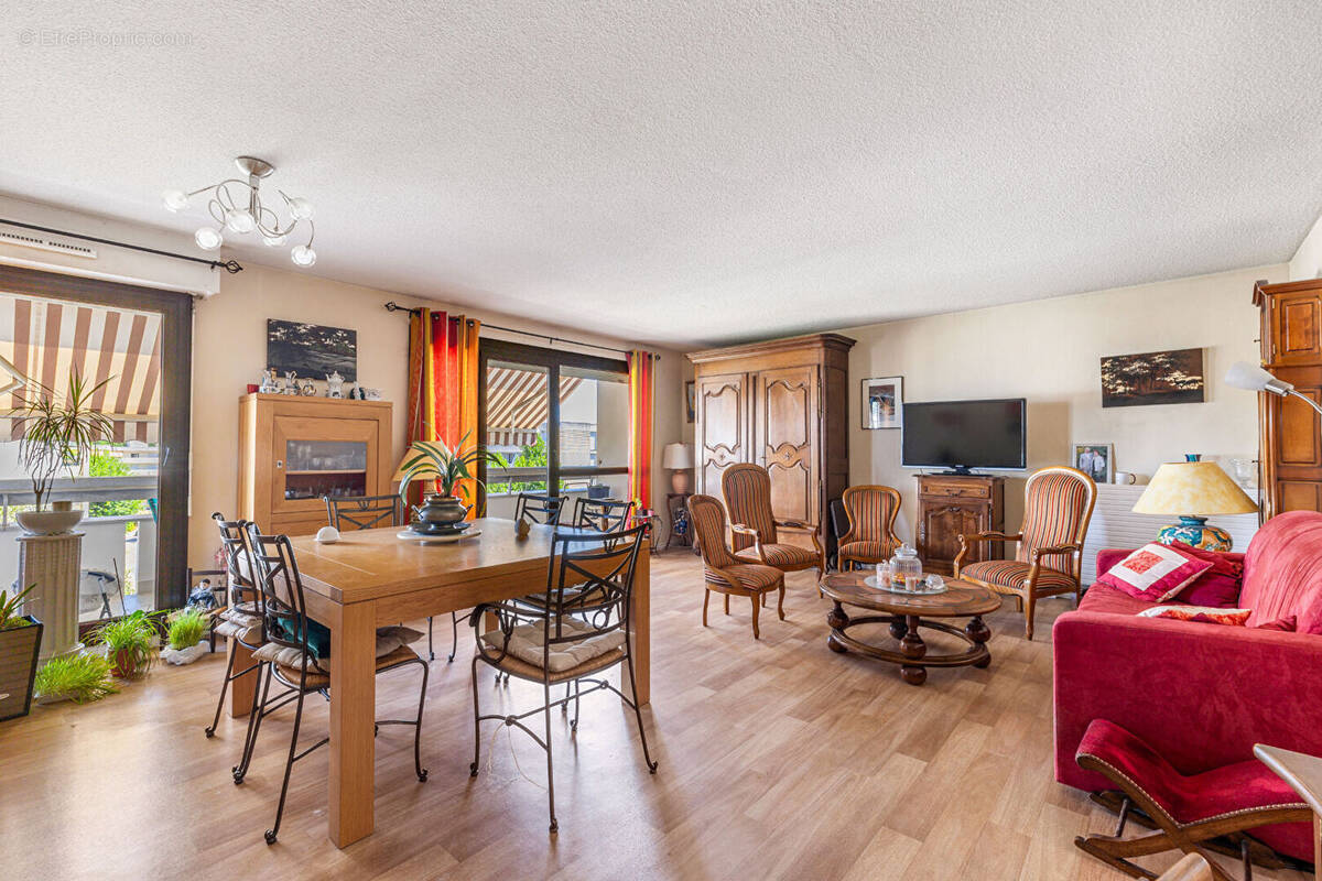 Appartement à PESSAC
