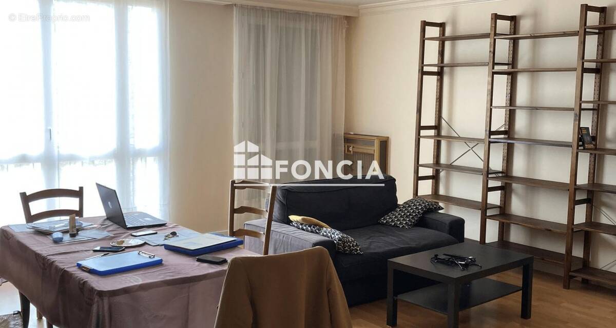 Appartement à JOUE-LES-TOURS