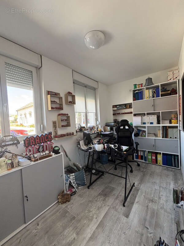 Maison à SAINTE-COLOMBE-SUR-SEINE