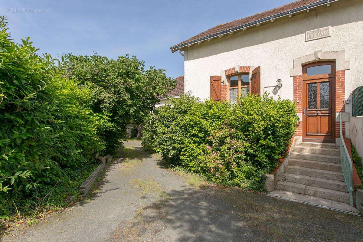 Maison à GORGES