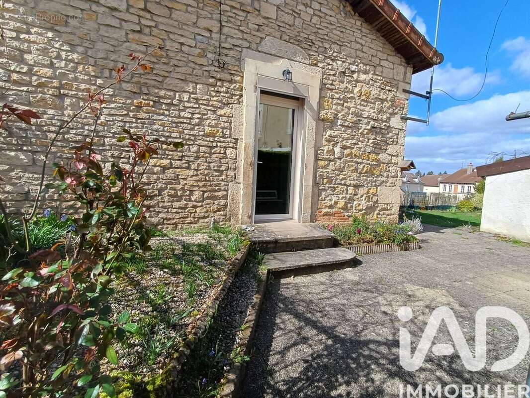 Photo 2 - Maison à CHAUMONT
