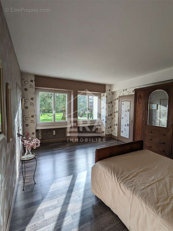 Maison à PORT-SAINTE-MARIE