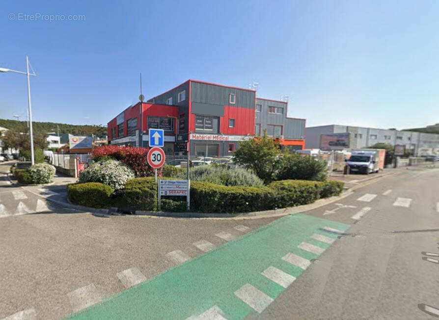 Commerce à LA VALETTE-DU-VAR