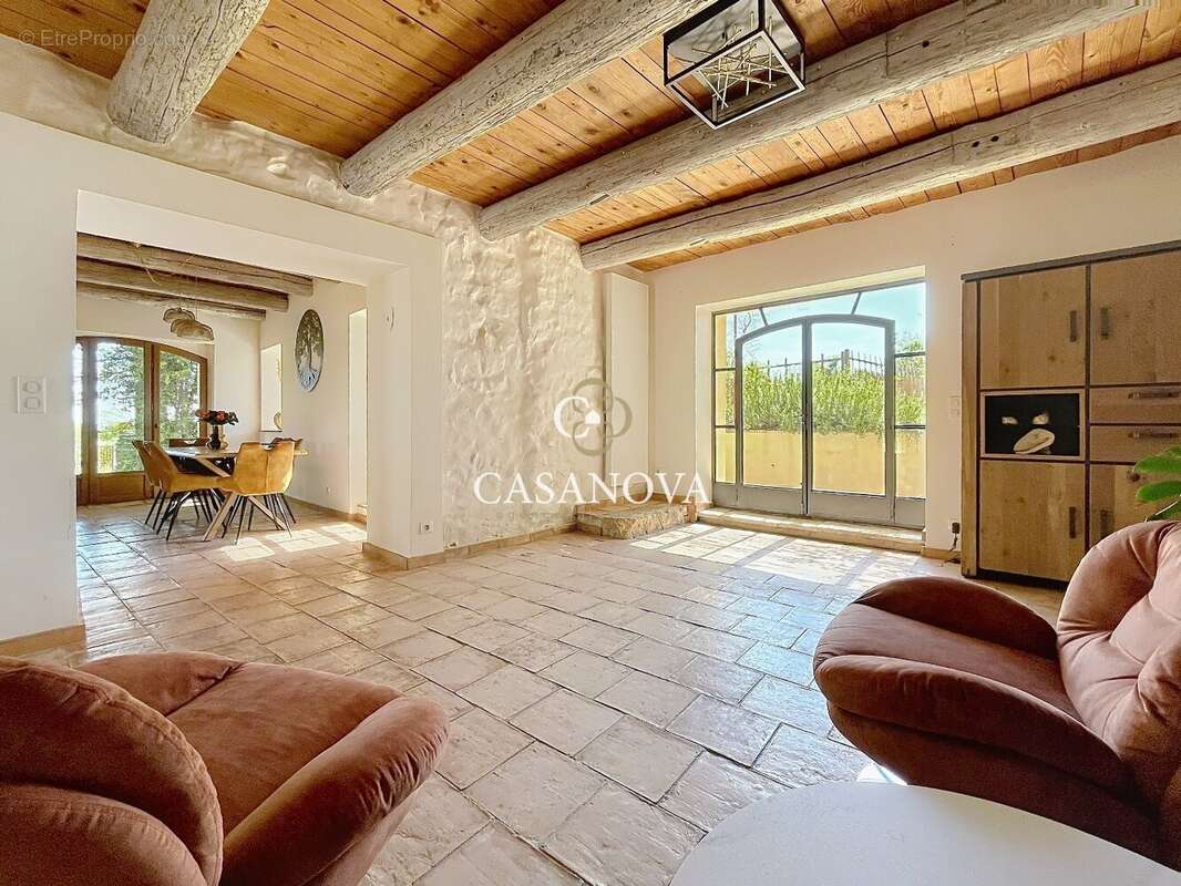 Maison à PEZENAS